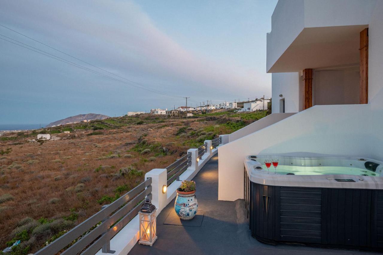 White Utopia Apartments And Maisonettes 이메로비글리 외부 사진