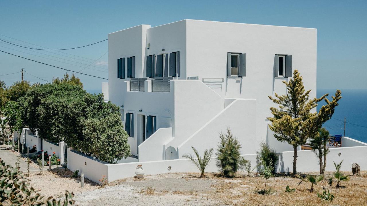 White Utopia Apartments And Maisonettes 이메로비글리 외부 사진