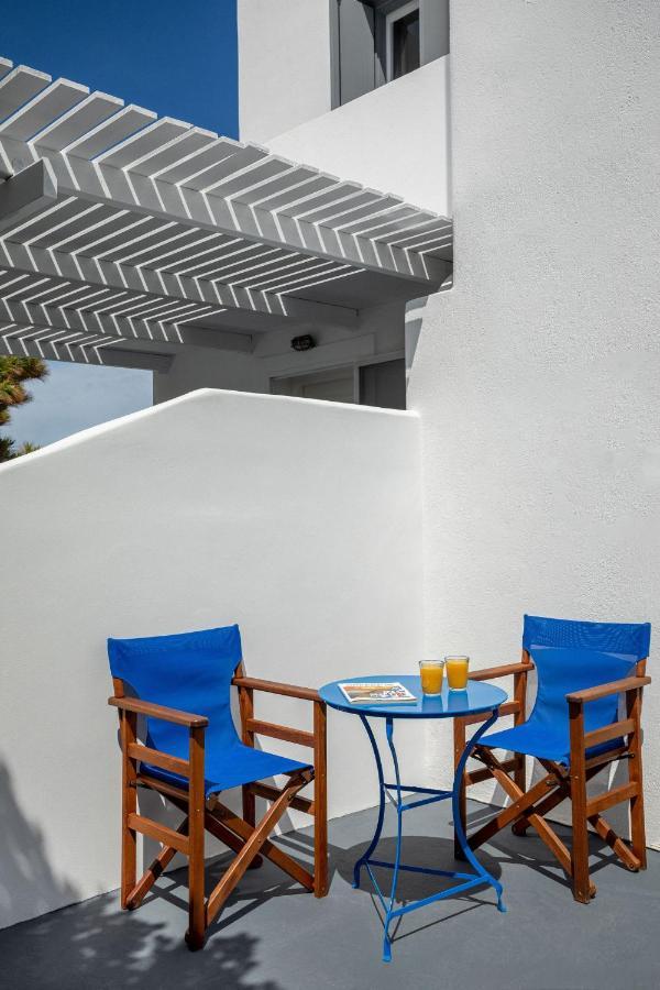 White Utopia Apartments And Maisonettes 이메로비글리 외부 사진
